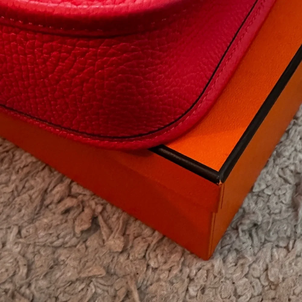 Authentic HERMES Rose Jaipur Clemence Leather Evelyne TPM Bag - Picture 12 of 14